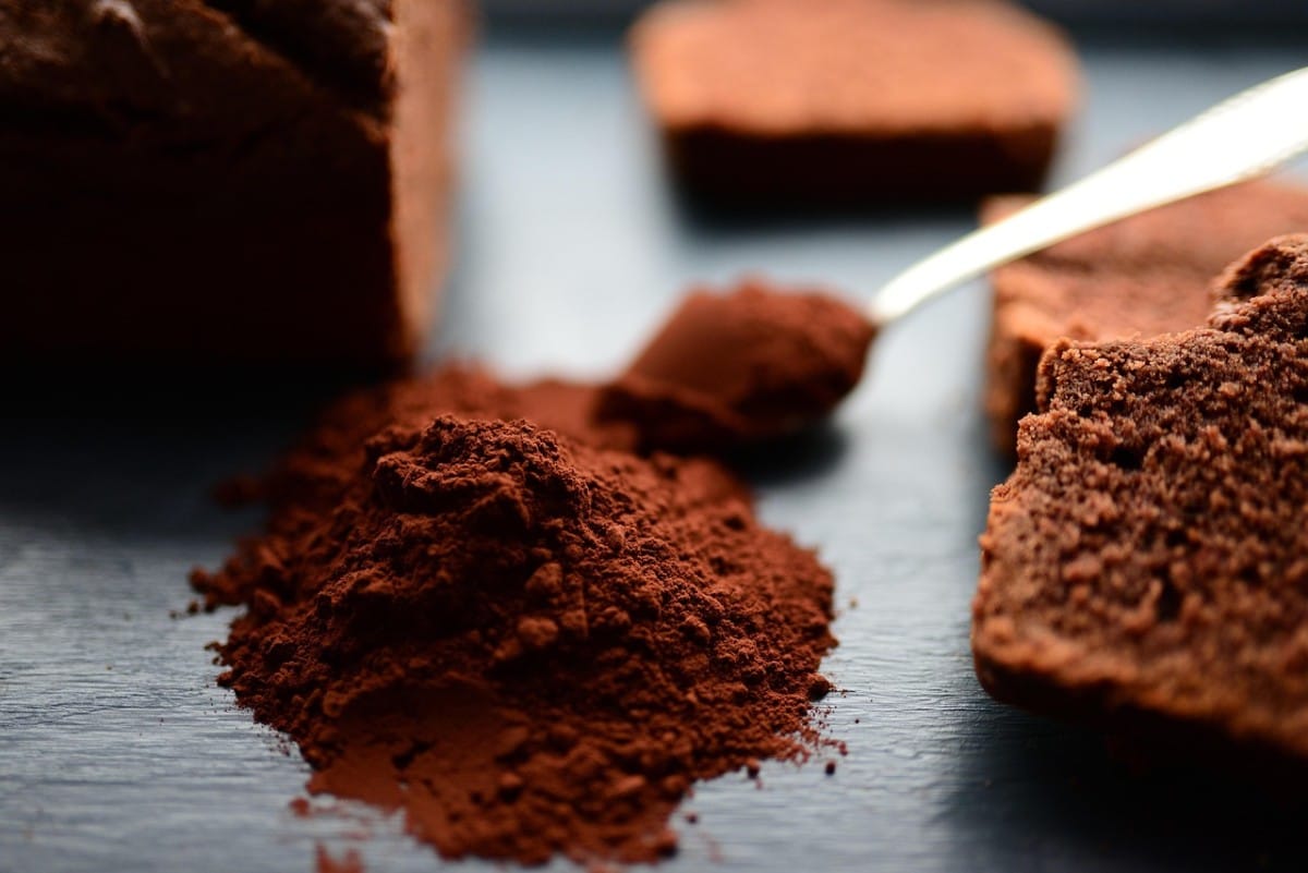 Black Cocoa Powder: The dark cocoa that elevates desserts